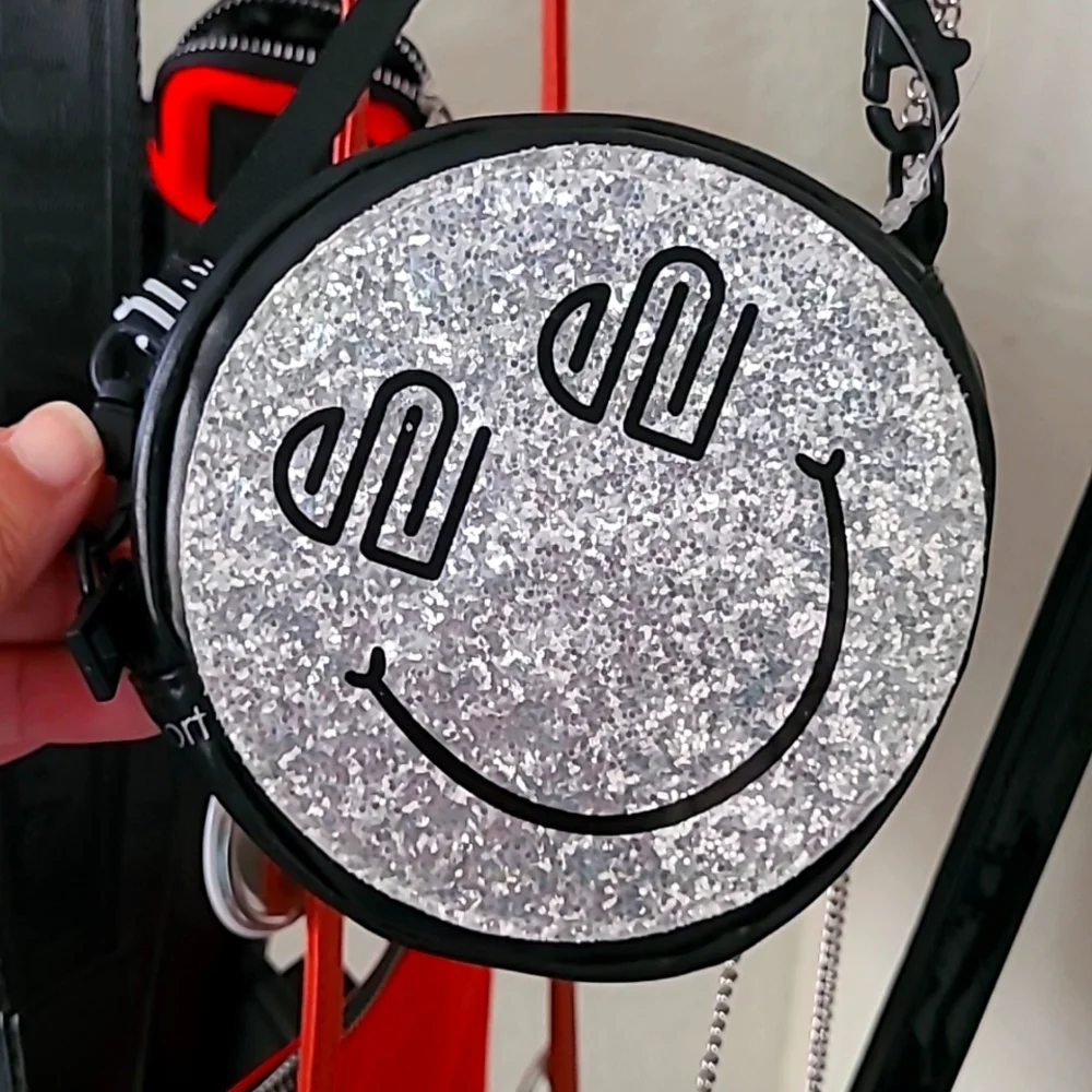 Purse - Picture 1 of 1